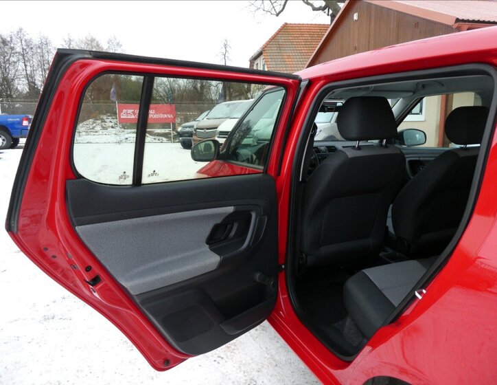 Škoda Fabia Hatchback 1,2 l 51 kw