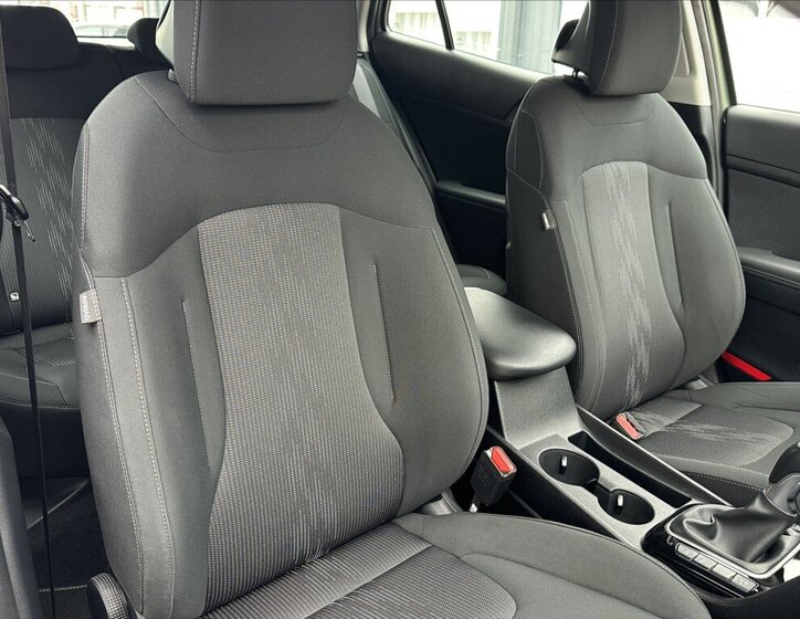 KIA Sportage SUV 1,6 l 110 kw