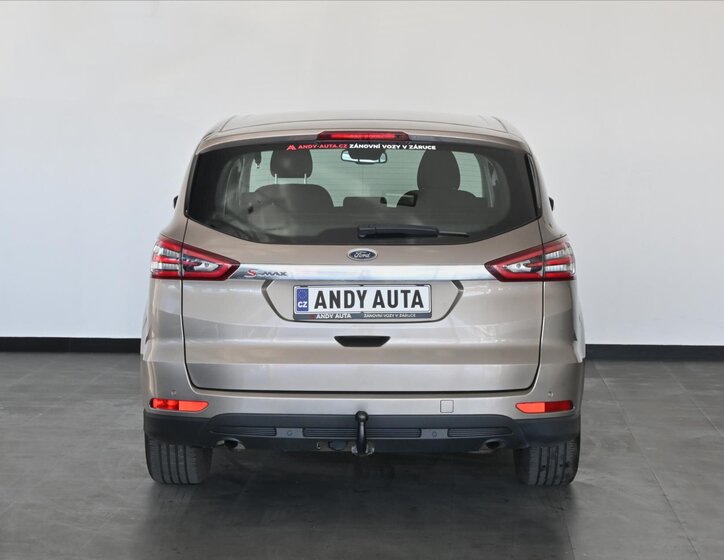 Ford S-MAX MPV 2,0 l 110 kw