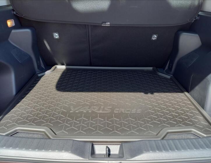 Toyota Yaris Cross 11