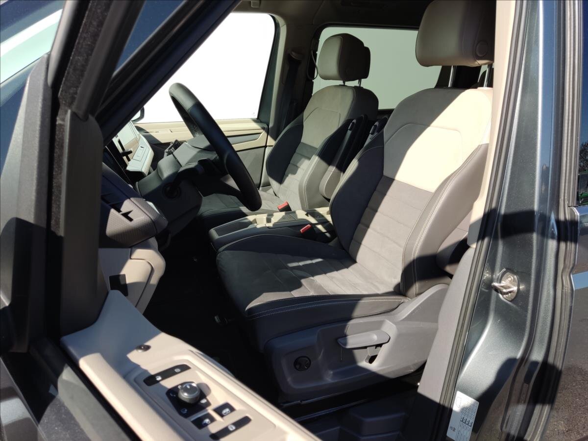 Volkswagen Multivan MPV 1,5 l 130 kw