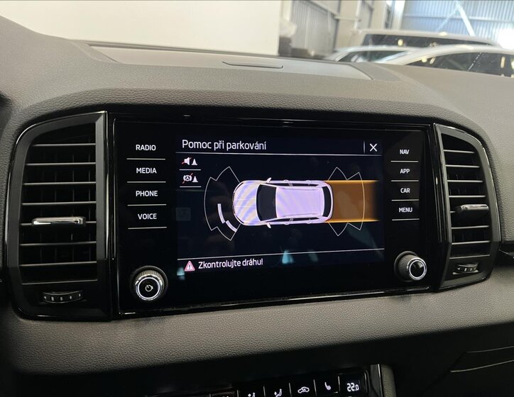 Škoda Karoq SUV / Terénní 1,5 l 110 kw