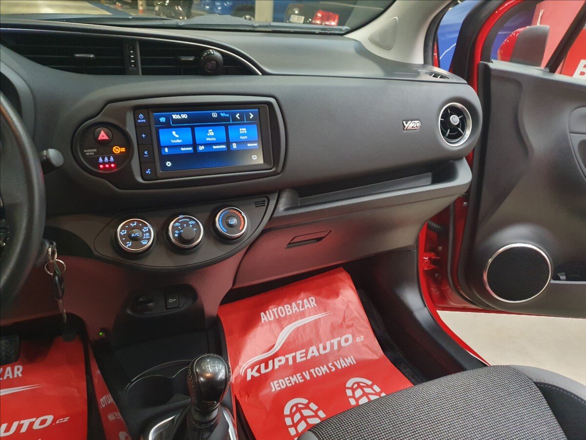 Toyota Yaris Hatchback 1,5 l 82 kw