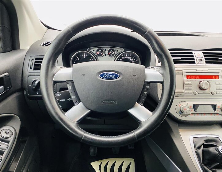 Ford Kuga 10