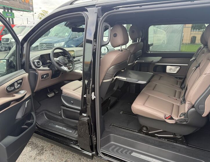 Mercedes-Benz Třídy V 7