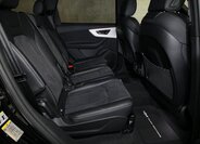 Audi Q7 12