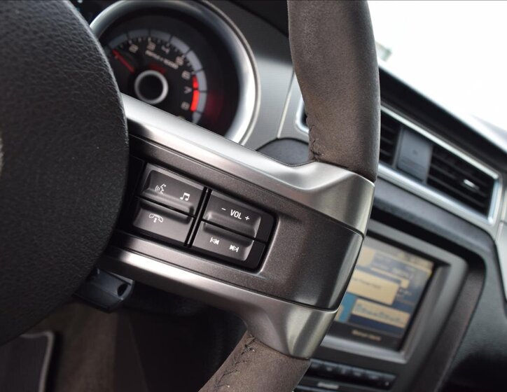 Ford Mustang Kupé 5,8 l 485 kw