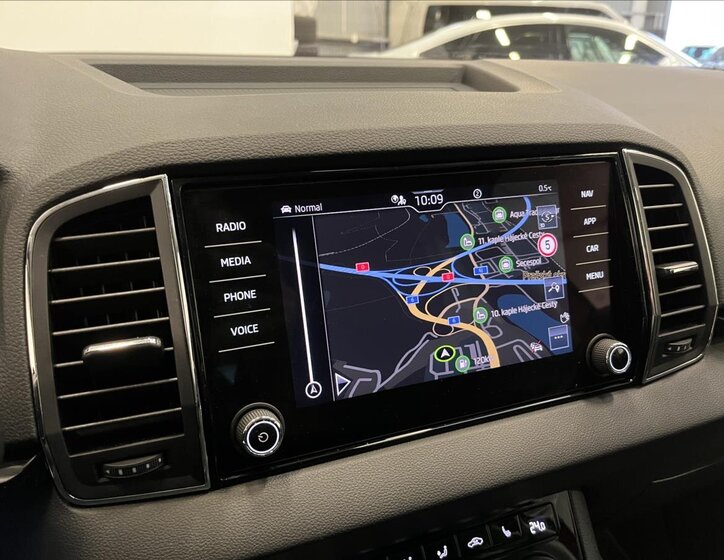 Škoda Karoq SUV 2,0 l 110 kw