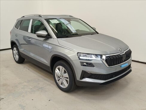 Škoda Karoq SUV / Terénní 1,5 l 110 kw
