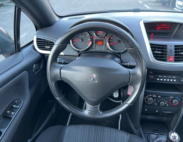 Peugeot 207 Kabriolet 1,6 l 88 kw