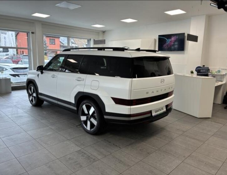 Hyundai Santa Fe SUV / Terénní 1,6 l 117 kw