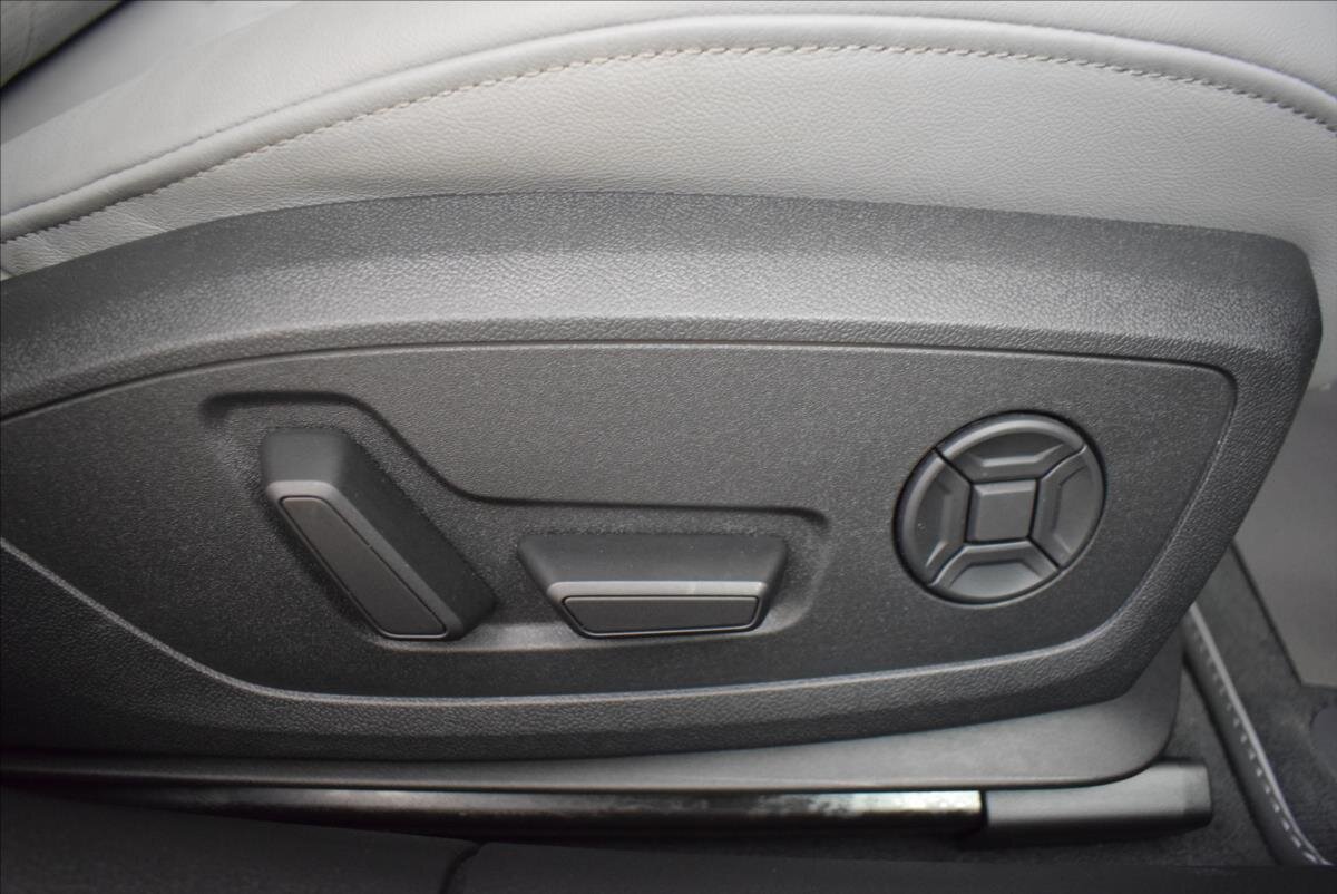 Audi S6 Kombi 3,0 l 253 kw