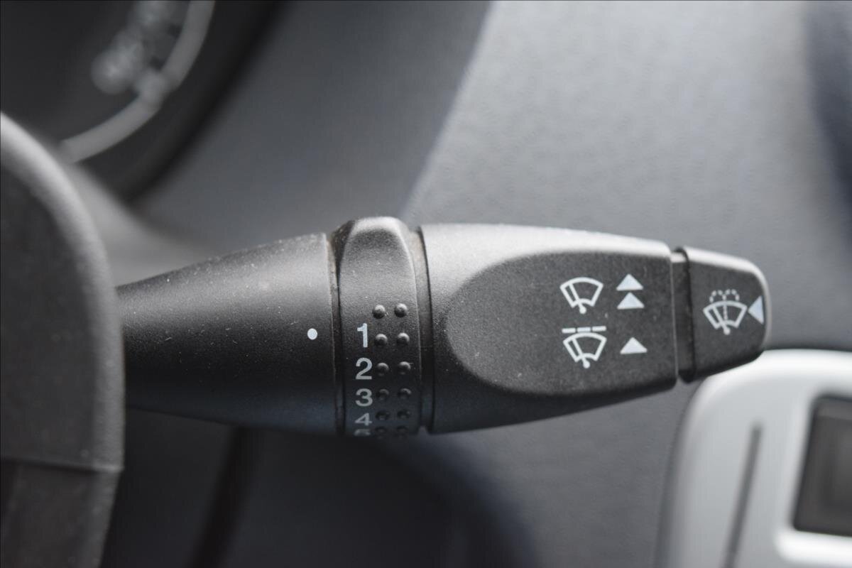 Ford Fusion Kombi 1,4 l 59 kw