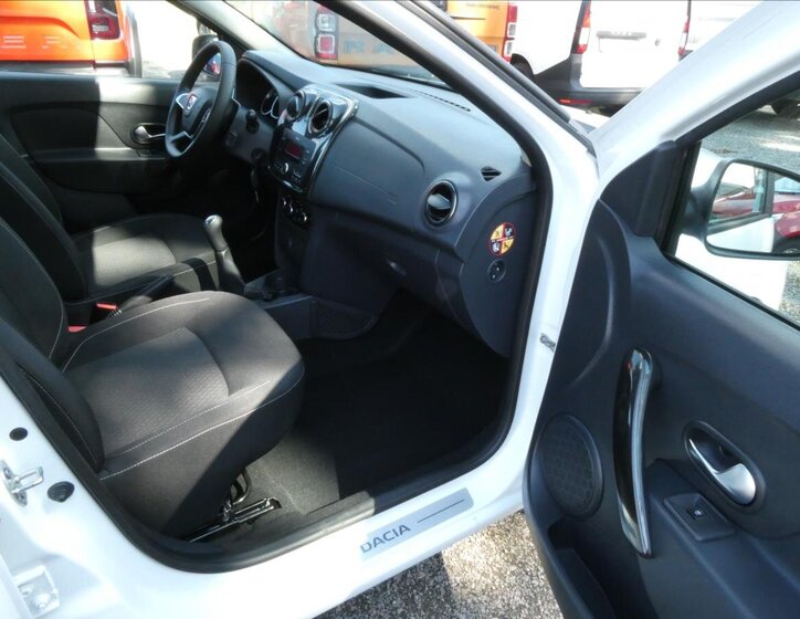 Dacia Sandero Hatchback 999,0 54 kw