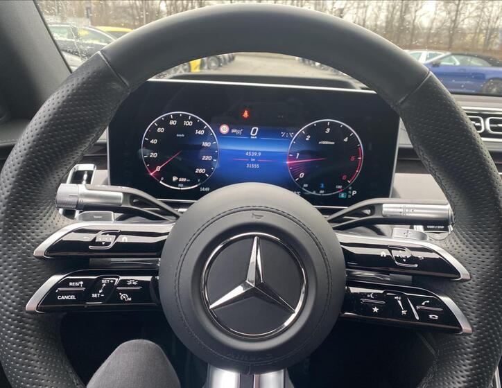 Mercedes-Benz Třídy S 11