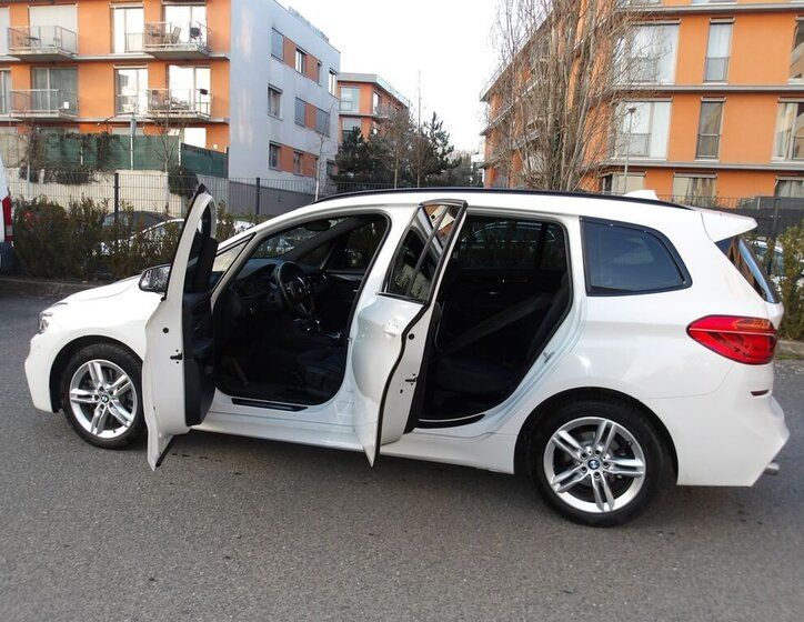 BMW Řada 2 Kombi 2,0 l 141 kw