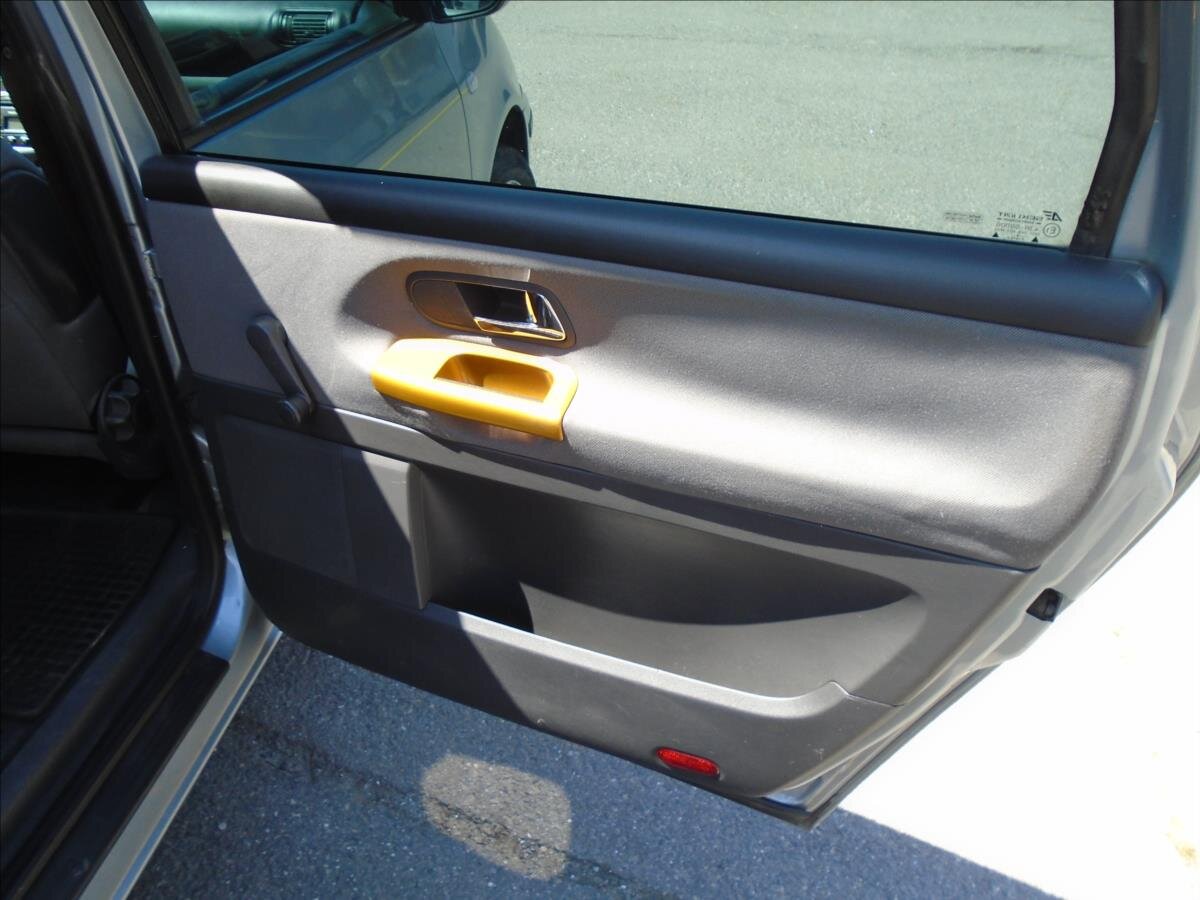 Ford Galaxy Kombi 1,9 l 85 kw