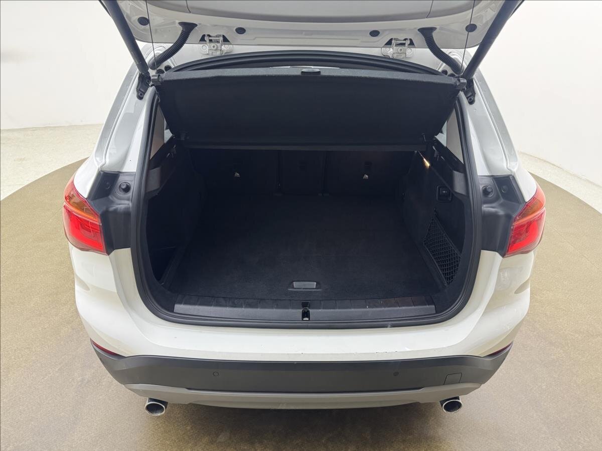 BMW X1 SUV / Terénní 2,0 l 110 kw