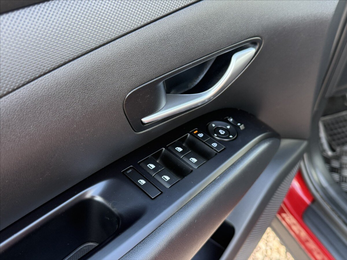 Hyundai Tucson SUV 1,6 l 118 kw