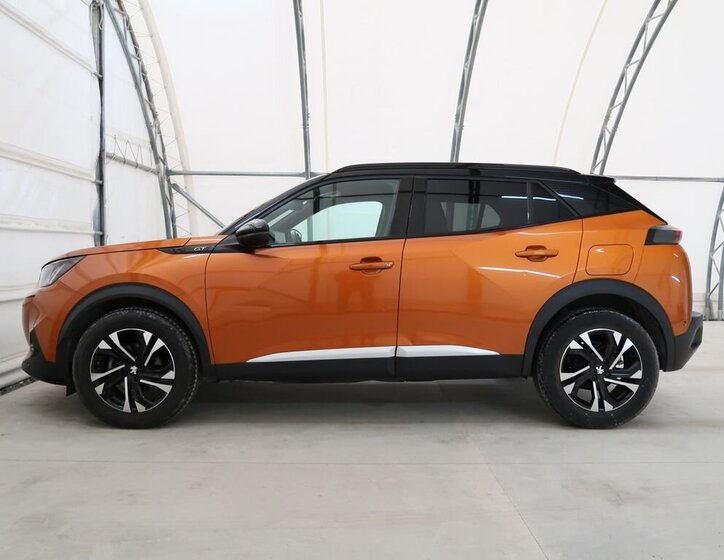 Peugeot 2008 SUV 1,2 l 96 kw