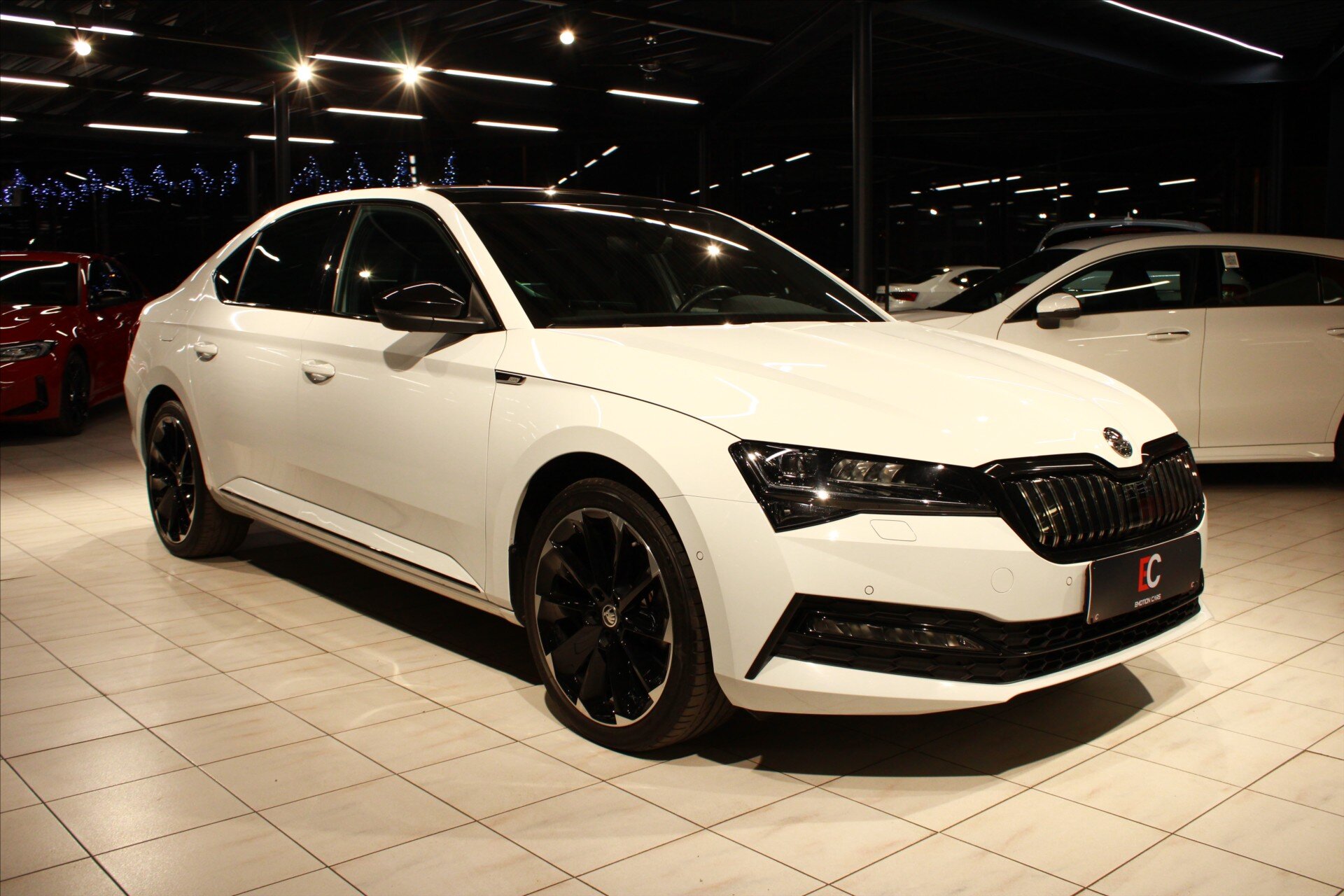 Škoda Superb Liftback 1,4 l 160 kw