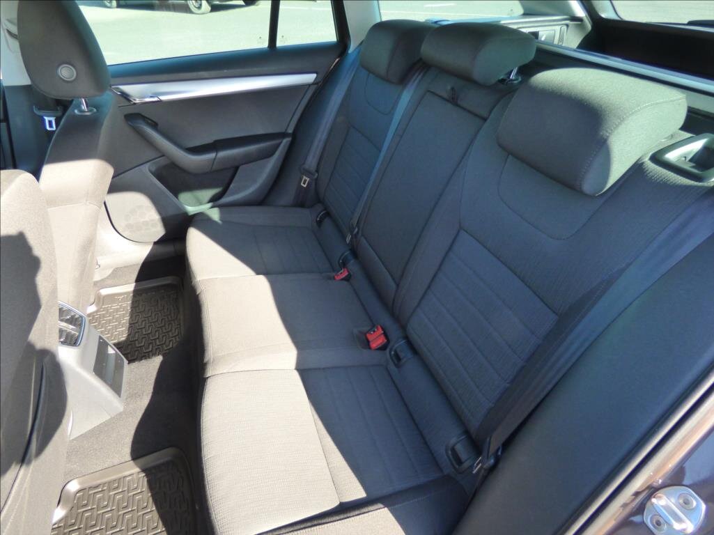 Škoda Octavia Kombi 1,4 l 103 kw