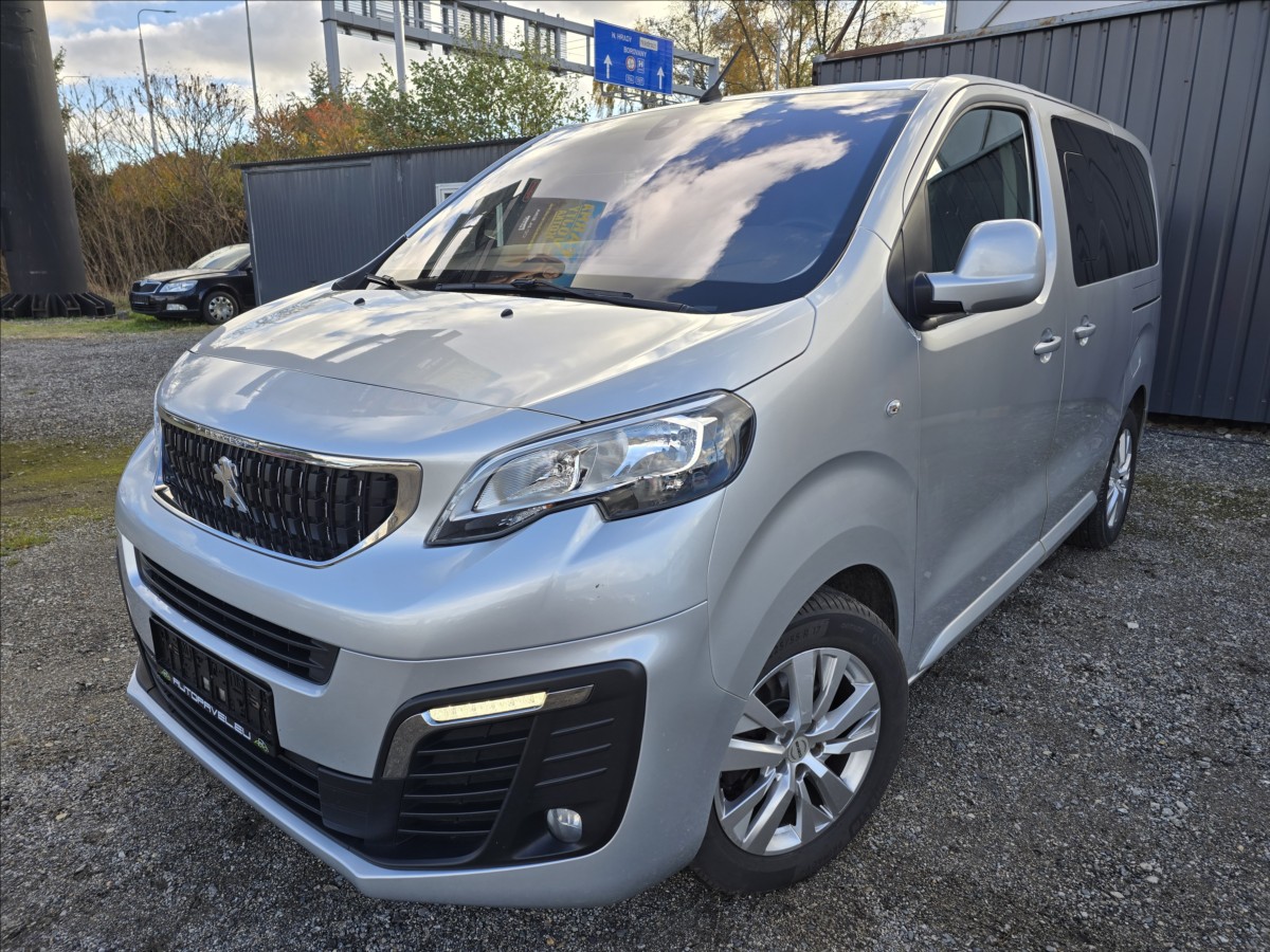 Peugeot Traveller