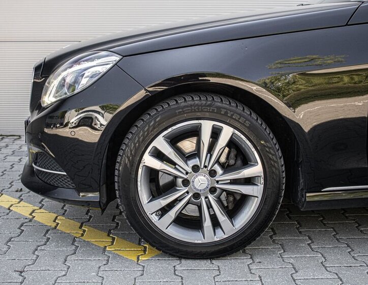 Mercedes-Benz Třídy E Kombi 3,0 l 190 kw