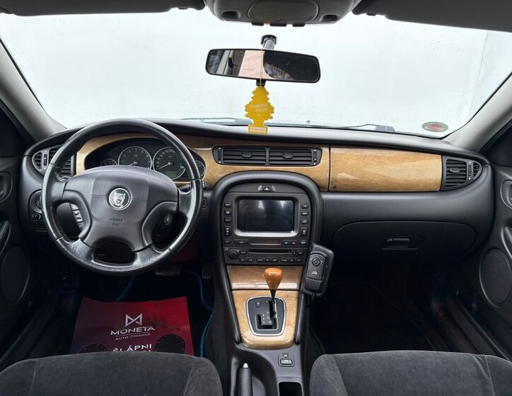 Jaguar X-Type Sedan 2,1 l 115 kw