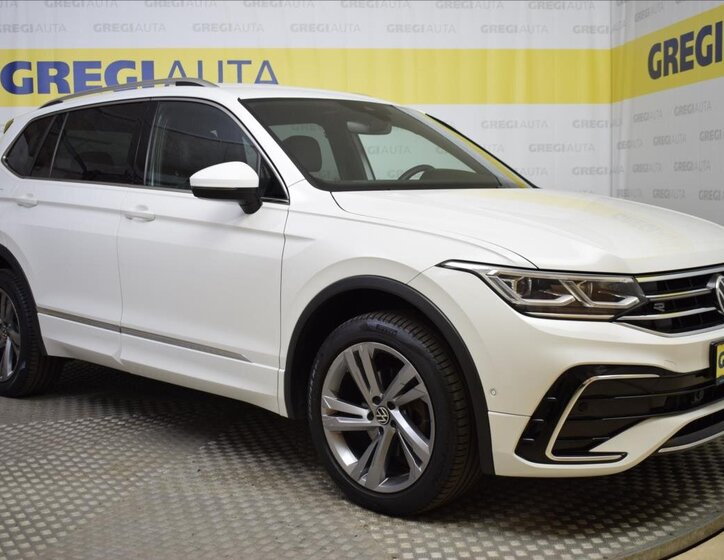 Volkswagen Tiguan Allspace SUV / Terénní 2,0 l 110 kw