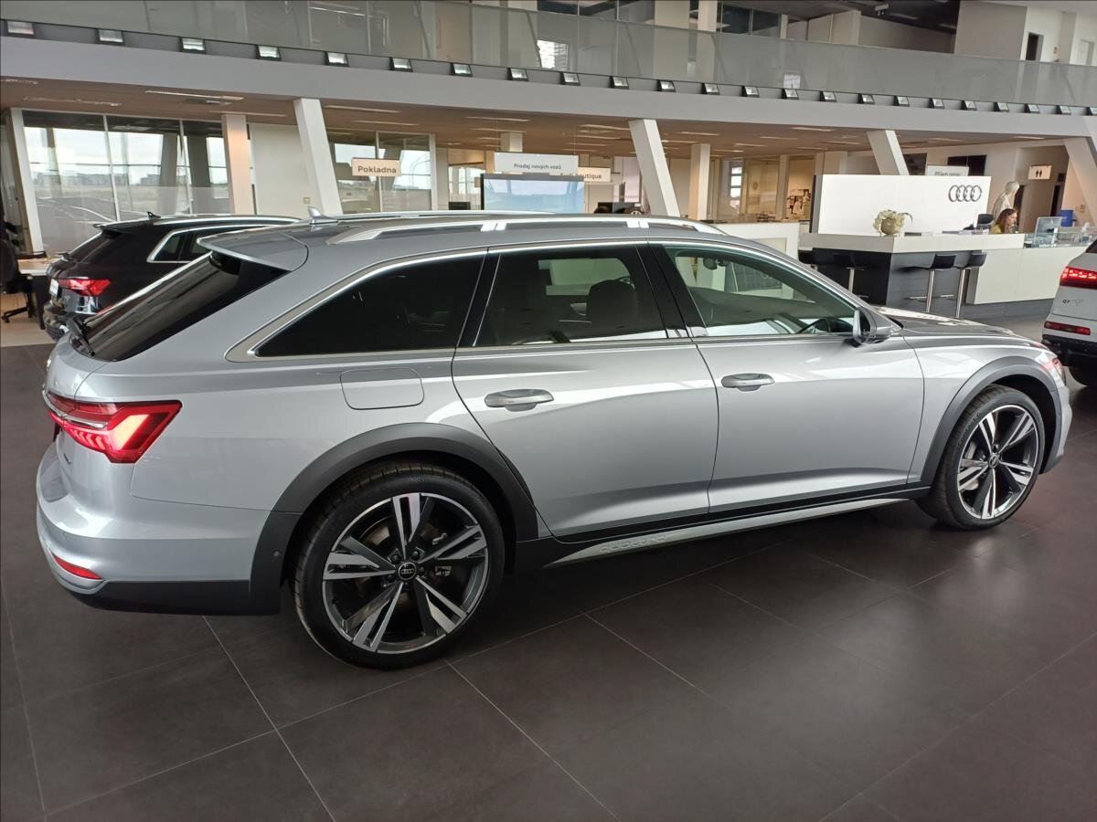 Audi A6 Allroad Kombi 3,0 l 210 kw