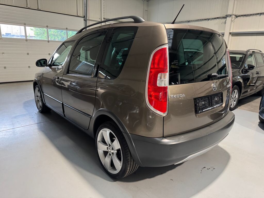 Škoda Roomster MPV 1,2 l 63 kw