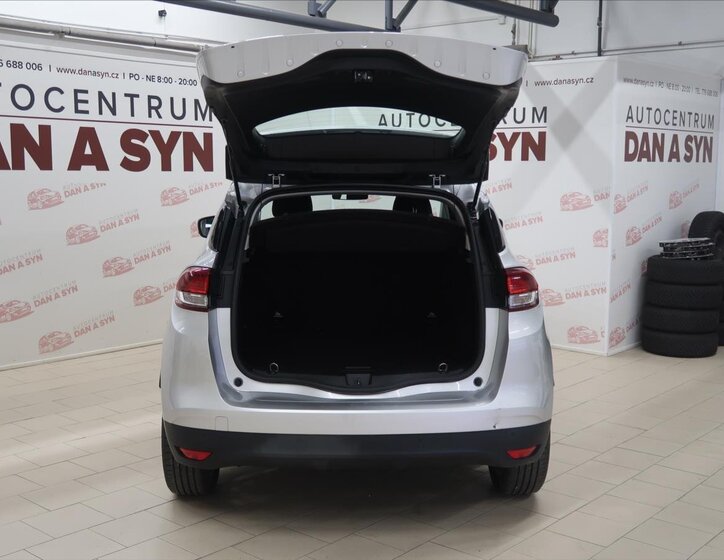 Renault Scénic MPV 1,5 l 81 kw