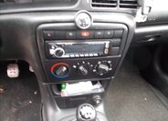 Opel Vectra Sedan 1,6 l 74 kw