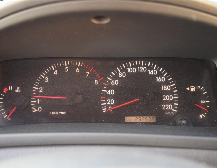 Toyota Corolla Verso Kombi 1,6 l 81 kw