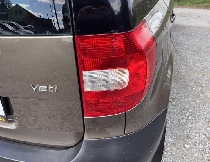 Škoda Yeti SUV / Terénní 1,2 l 77 kw