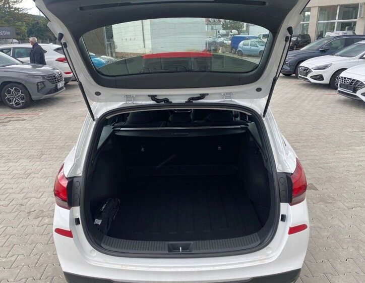 Hyundai i30 Kombi 1,6 l 110 kw