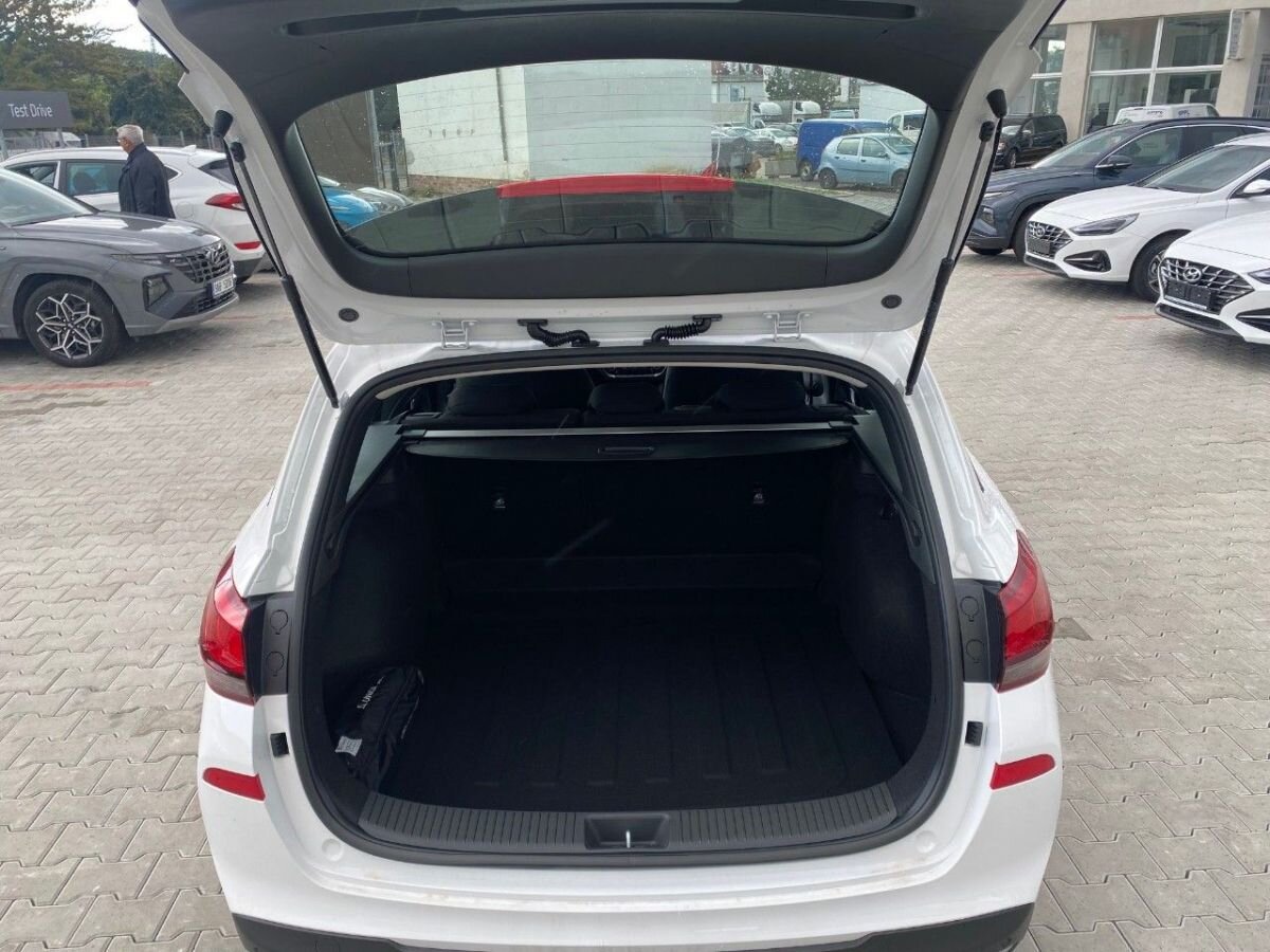 Hyundai i30 Kombi 1,6 l 110 kw