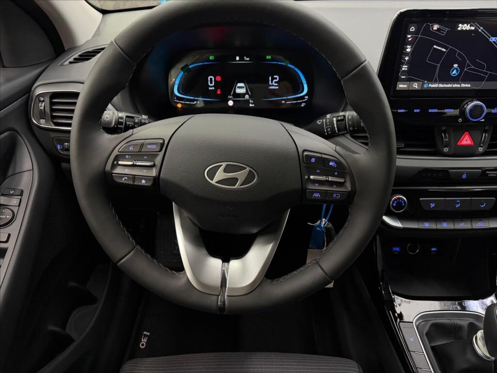 Hyundai i30 Kombi 998,0 73 kw