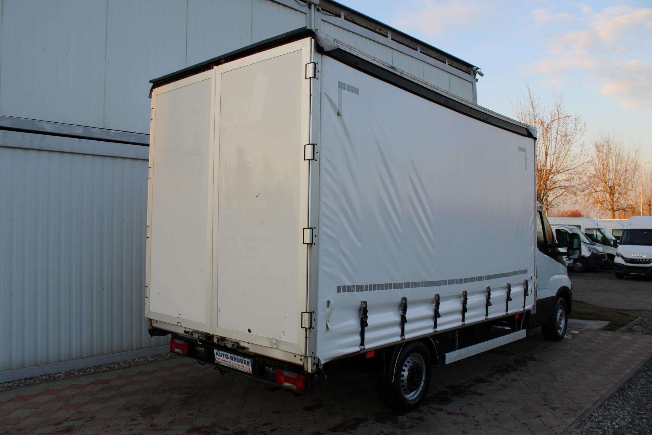 Iveco Daily Ostatní 2,3 l 114 kw