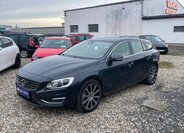 Volvo V60 Kombi 2,4 l 162 kw