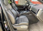 Porsche Cayenne SUV 3,0 l 184 kw