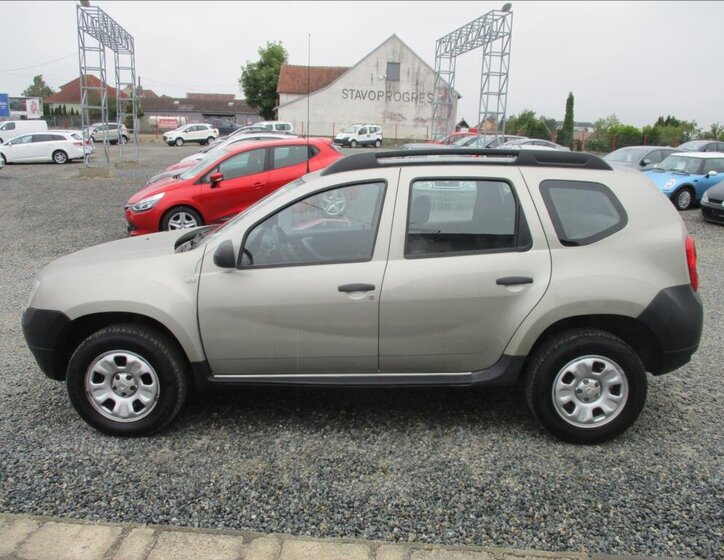 Dacia Duster SUV 1,6 l 77 kw