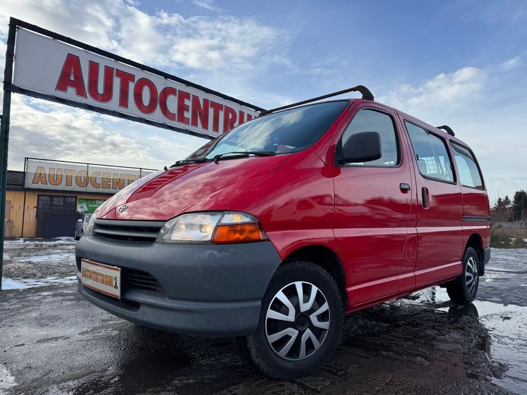 Toyota Hi-Ace
