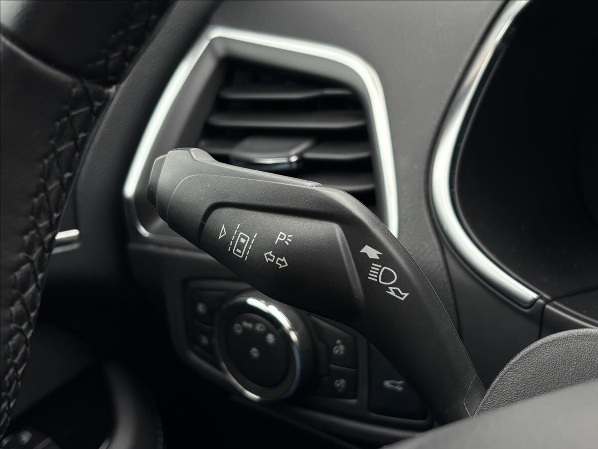 Ford S-MAX Kombi 2,5 l 140 kw