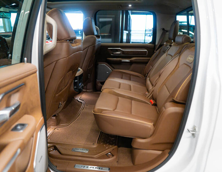 Dodge RAM Pick-up 5,7 l 291 kw