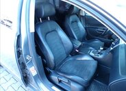 Volkswagen Passat Sedan / Limuzína 2,0 l 103 kw