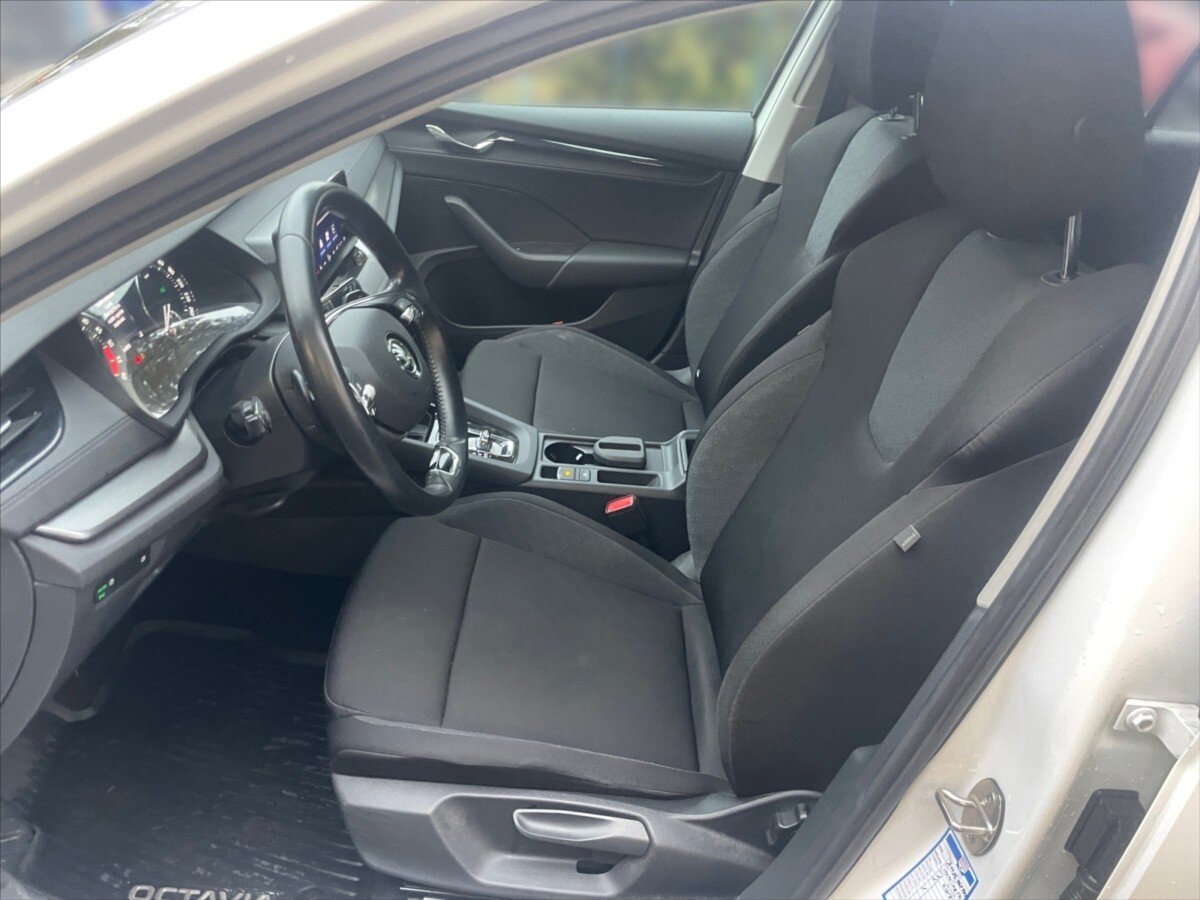 Škoda Octavia Kombi 2,0 l 85 kw