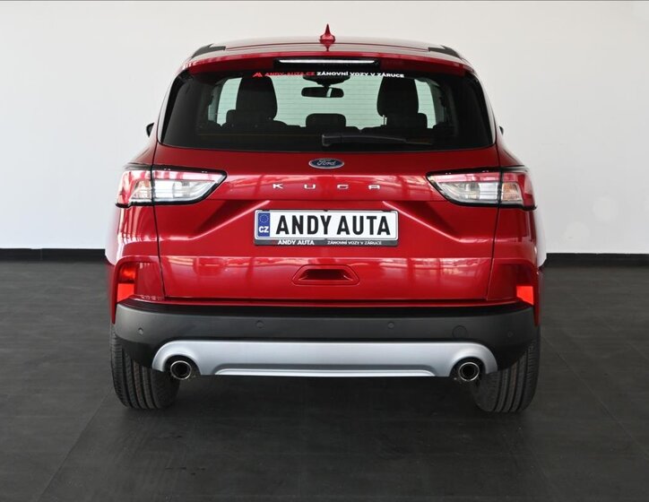 Ford Kuga SUV / Terénní 1,5 l 88 kw