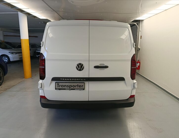 Volkswagen Transporter Skříň 2,0 l 110 kw